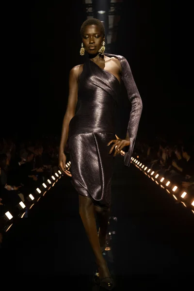 Look 26